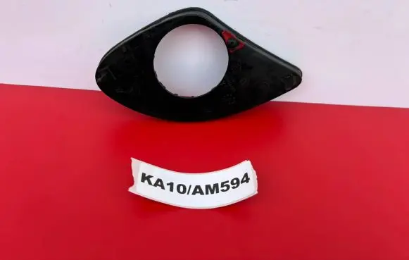 Alfa Romeo 147 Front fog light trim/grill DIS156052