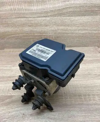 Volkswagen PASSAT B6 ABS Pump 3AA614109AB 17618942A