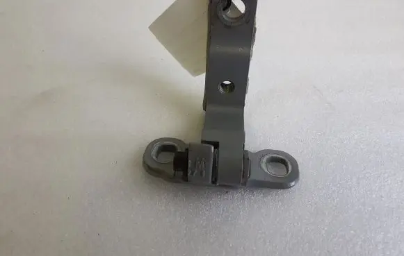 Volvo XC40 Front door upper hinge 31457072