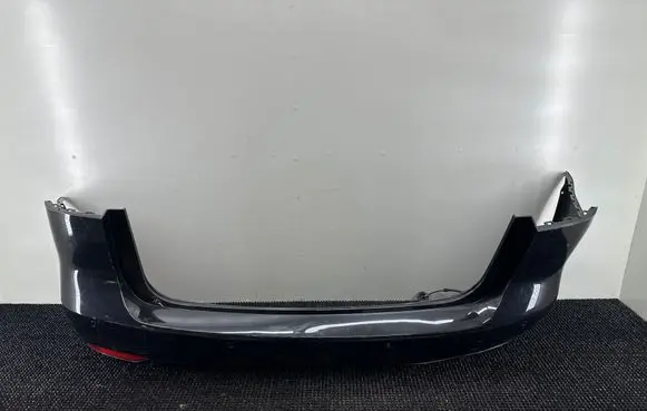 Volkswagen Touran II Rear bumper 1T0807421
