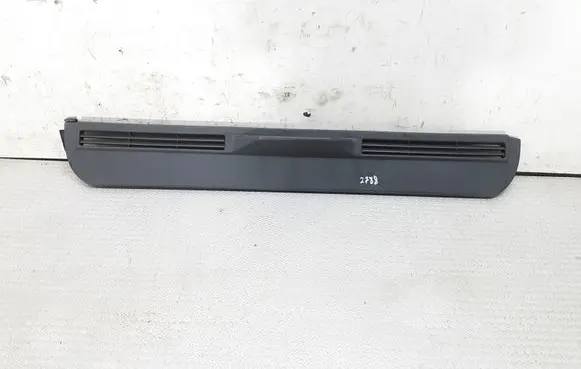 Volkswagen Golf Plus Other trunk/boot trim element 5M0868077