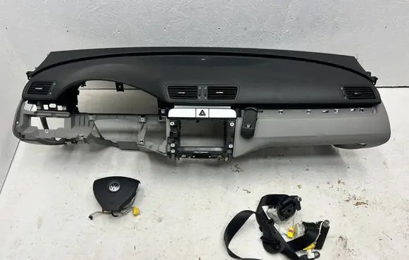 Volkswagen PASSAT B6 Dashboard 1K0880201BT
