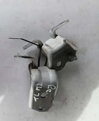 Mazda 2 Rear door hinge set 5566971