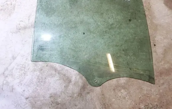Renault Laguna II Rear door window glass
