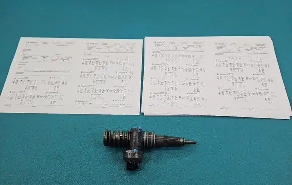 Volkswagen Golf Plus Fuel injector 0414720215 IMPRK1588956