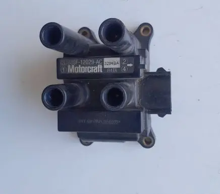 Ford Focus High voltage ignition coil 988F12029AC 3294BA EI1TA