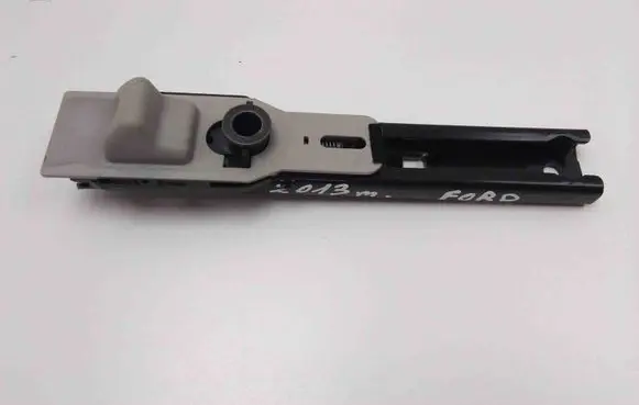 Ford Fiesta Seat belt adjustment motor 8V51A611C46AJ 33013567