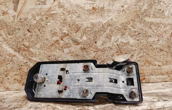 Porsche 944 Tail light bulb cover holder