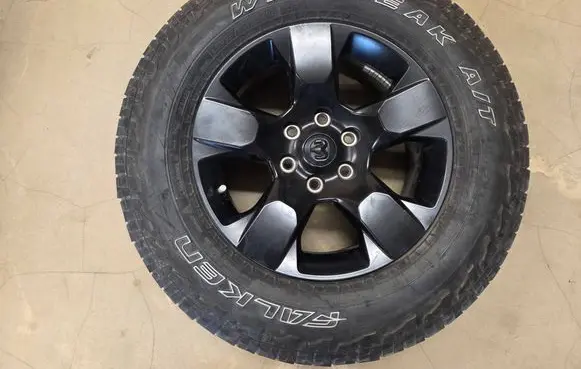 Ram 1500 DT R18 spare wheel K5DV4621