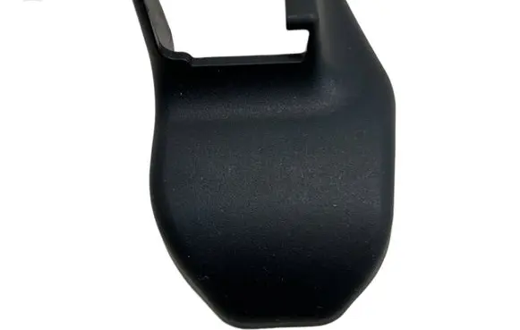 Toyota Avensis T270 Front driver seat rail trim 7212805020 72128-05020