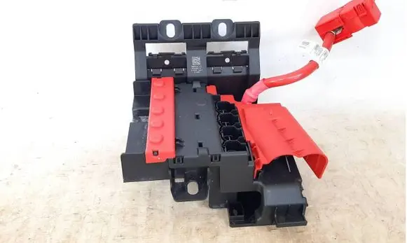 BMW M8 F91 F92 G14 G15 Current control relay 9390865 5A693E1