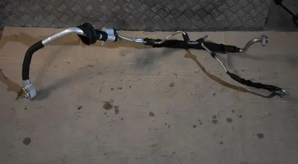 Porsche Macan (95B) Air conditioning (A/C) pipe/hose