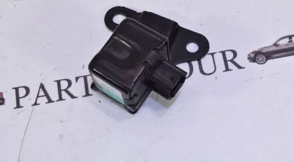 Lexus RX 330 - 350 - 400H Airbag deployment crash/impact sensor G484548010