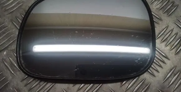 Suzuki Grand Vitara I Wing mirror glass 6270