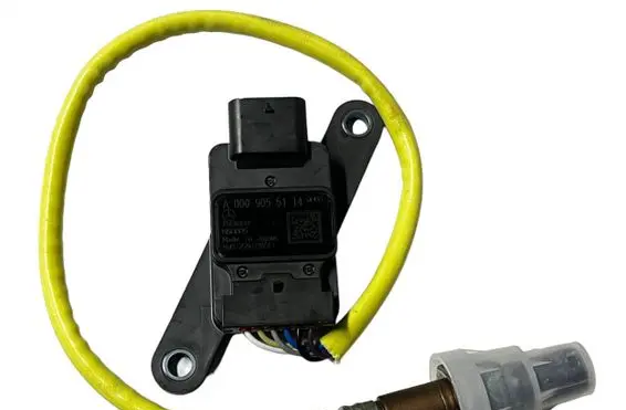 Mercedes-Benz C W206 Lambda probe sensor A0009055114 A0009059813