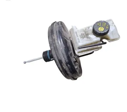 Volkswagen PASSAT B8 Brake booster 5Q1614105CG