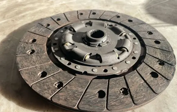Opel Astra H Clutch pressure plate 324040310
