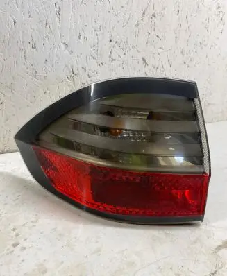Ford S-MAX Rear/tail lights