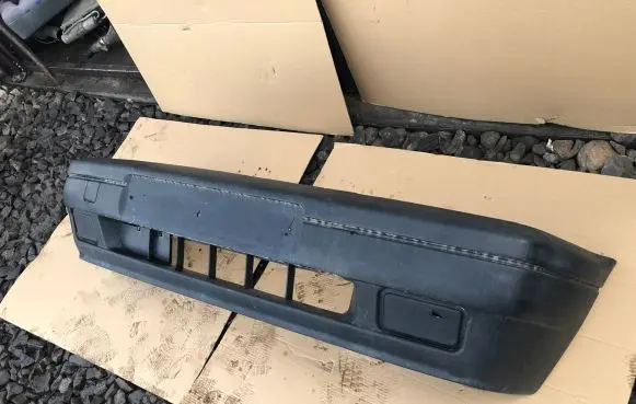 Volkswagen Polo II 86C 2F Front bumper