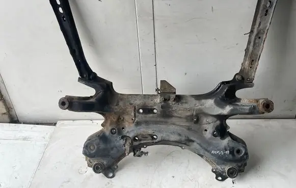 Toyota Avensis T250 Front subframe