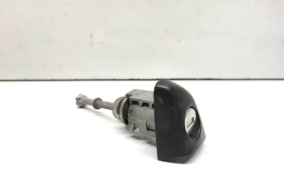 Citroen C4 II Picasso Front door lock (next to the handle) 