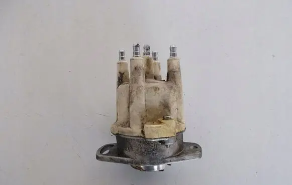 Renault Clio I Ignition distributor 7700742852