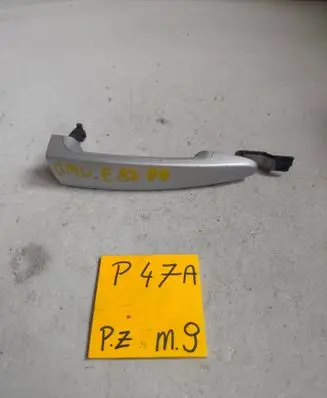 BMW 1 E81 E87 Front door exterior handle 23864823