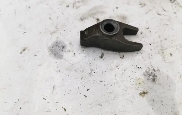 Jeep Grand Cherokee Fuel Injector clamp holder NOCODE