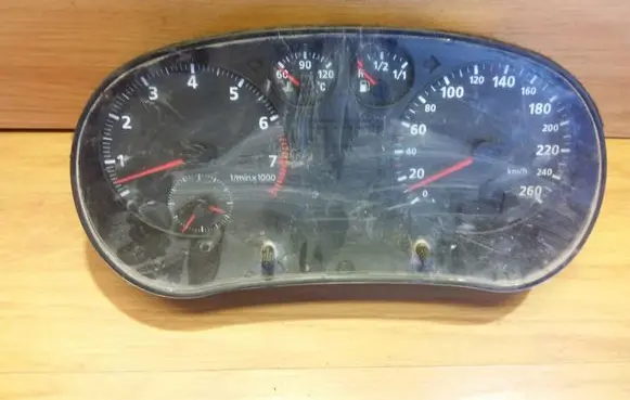 Audi A3 S3 8L Speedometer (instrument cluster) 88311245