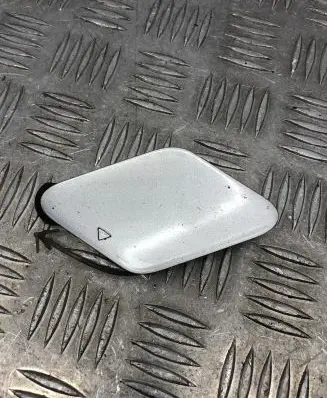 BMW 5 GT F07 Front tow hook cap/cover 7200753