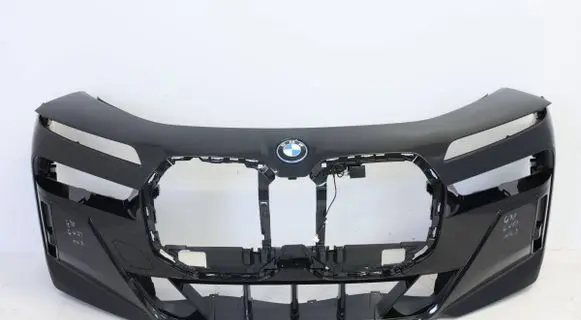BMW 7 G70 Front bumper 678594934