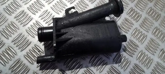 Renault Laguna II Oil breather separator 8200082486