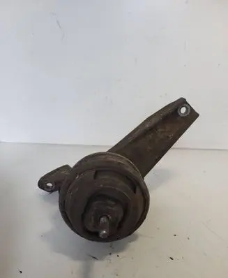 BMW 5 E39 Engine mounting bracket 1096079