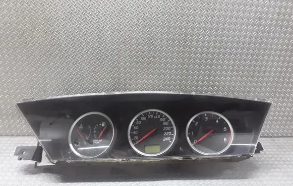 Nissan Primera Speedometer (instrument cluster) AV619