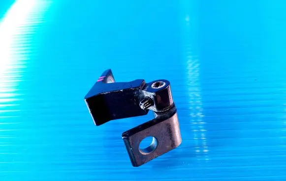 Audi A6 Allroad C7 Rear door lower hinge 4G0831401A