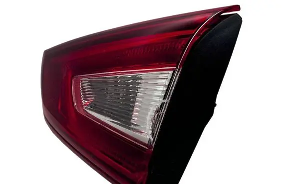 Nissan Qashqai Tailgate rear/tail lights 265504EA5A 265504EA5B