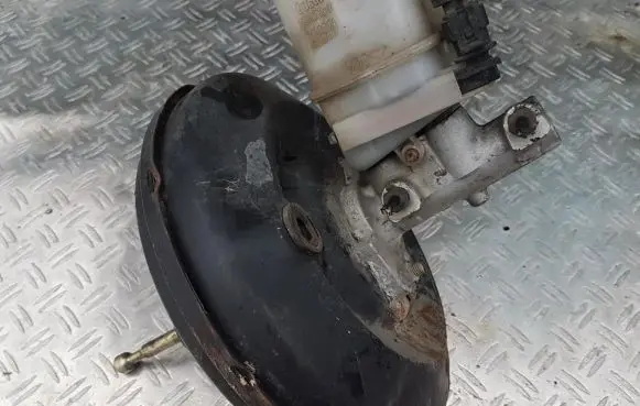 Alfa Romeo 147 Brake booster 46557015