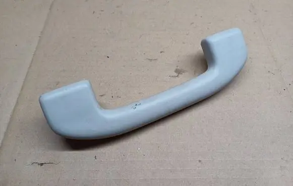 Nissan Juke I F15 Front interior roof grab handle