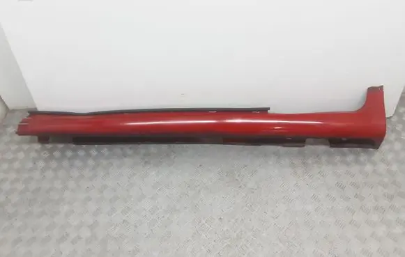 Volvo C30 Sill 30779138