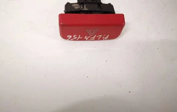 Alfa Romeo 156 Hazard light switch A223