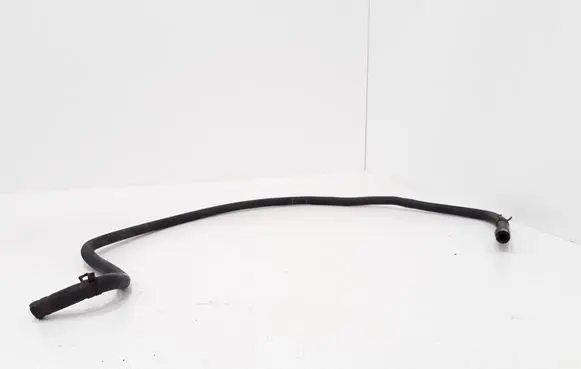 Ford Mondeo Mk III Engine coolant pipe/hose