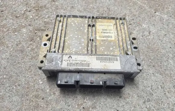 Renault Laguna II Engine control unit/module 8200129458