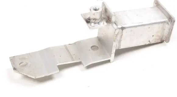 Volvo XC40 Front bumper foam support bar 32283253