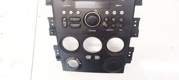 Suzuki Grand Vitara II Radio/CD/DVD/GPS head unit 3910165J0
