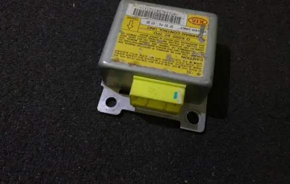 KIA Sportage Airbag control unit/module OK080677FO N1EDAL5R110141