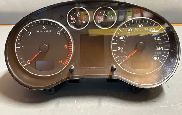 Audi A3 S3 8P Speedometer (instrument cluster) 8P0920980D