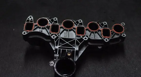 Audi A4 S4 B8 8K Intake manifold 03L129711BA