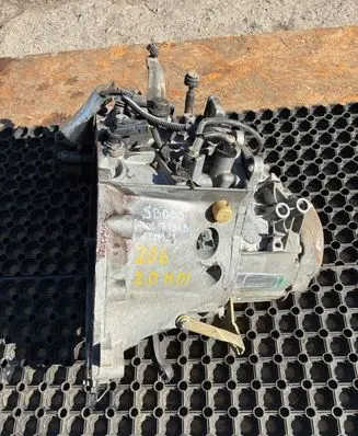 Peugeot 206+ Manual 5 speed gearbox 20DM22 2868096