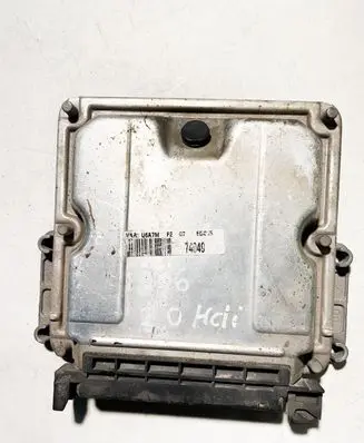 Opel Zafira A Engine control unit/module 0281010368