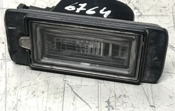 Opel Zafira C Number plate light 13578958